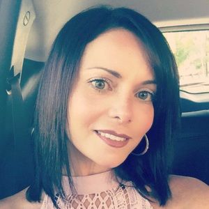 Meet your Posher, Cynthia